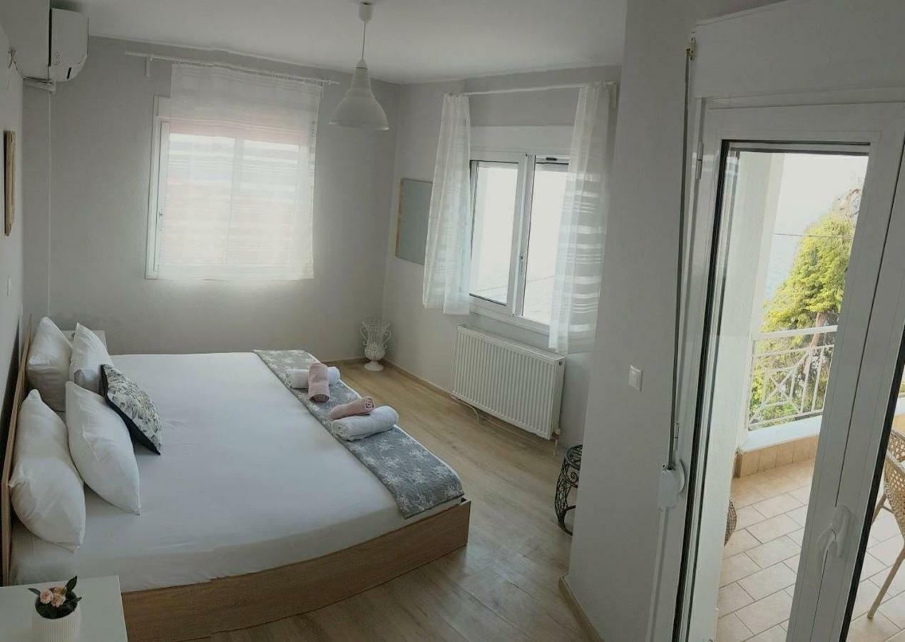 Anesis Seaview Apartment 2 Neos Marmaras Ngoại thất bức ảnh